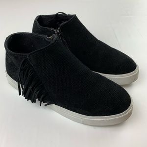 minnetonka gwen bootie